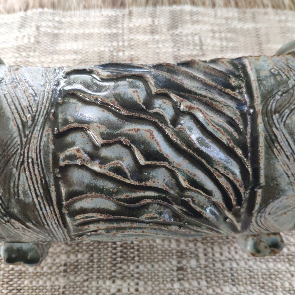 VTG Art Pottery Planter, Etched Brutalist Green Sgraffito with Handles 8.75" - Picture 15 of 16
